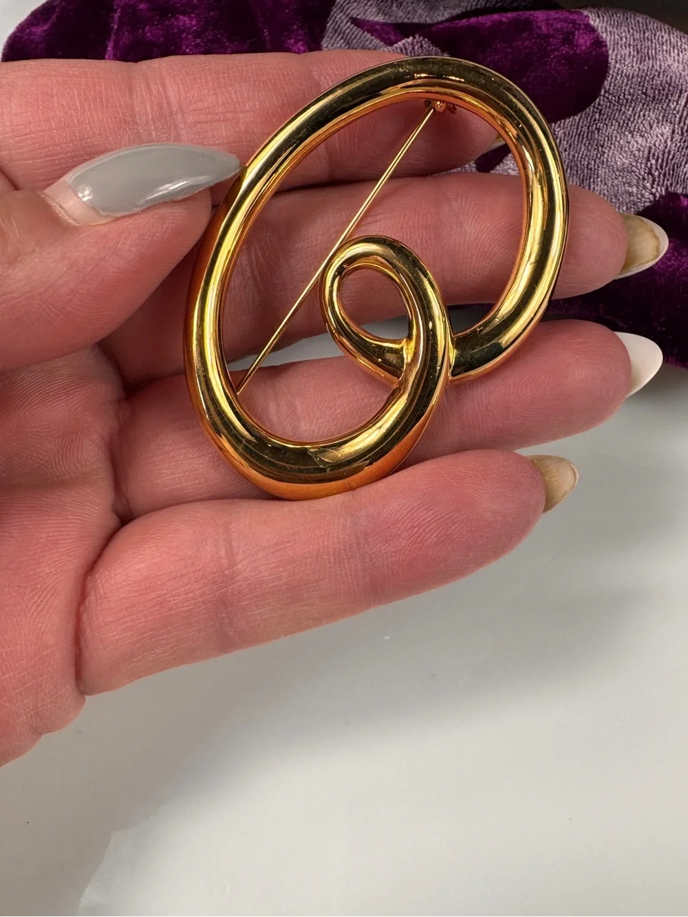 Monet Gold Loop Knot Brooch